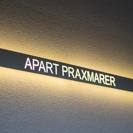 波莱斯梅勒公寓酒店