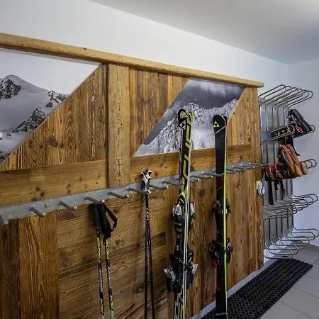 波莱斯梅勒公寓酒店